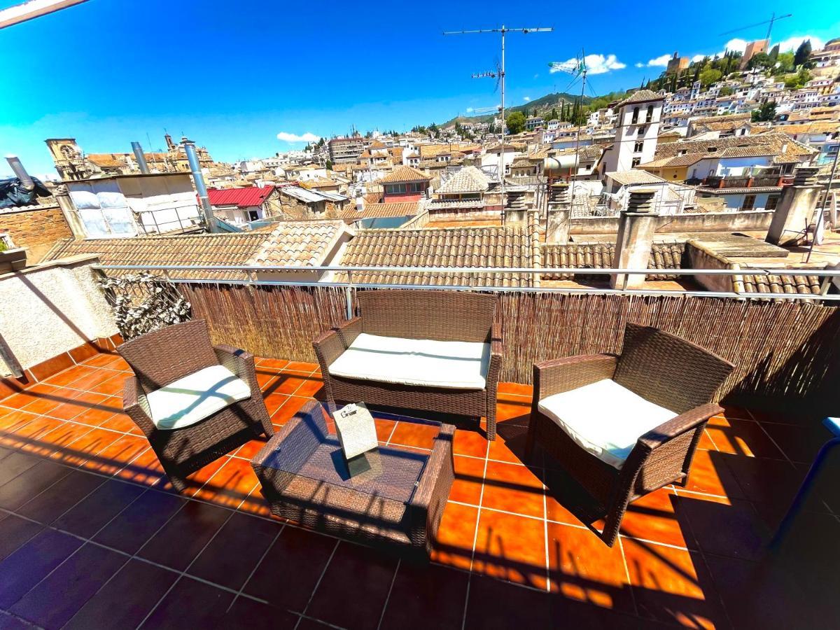 Atico Espectacular En Pleno Centro Apartment Granada Luaran gambar