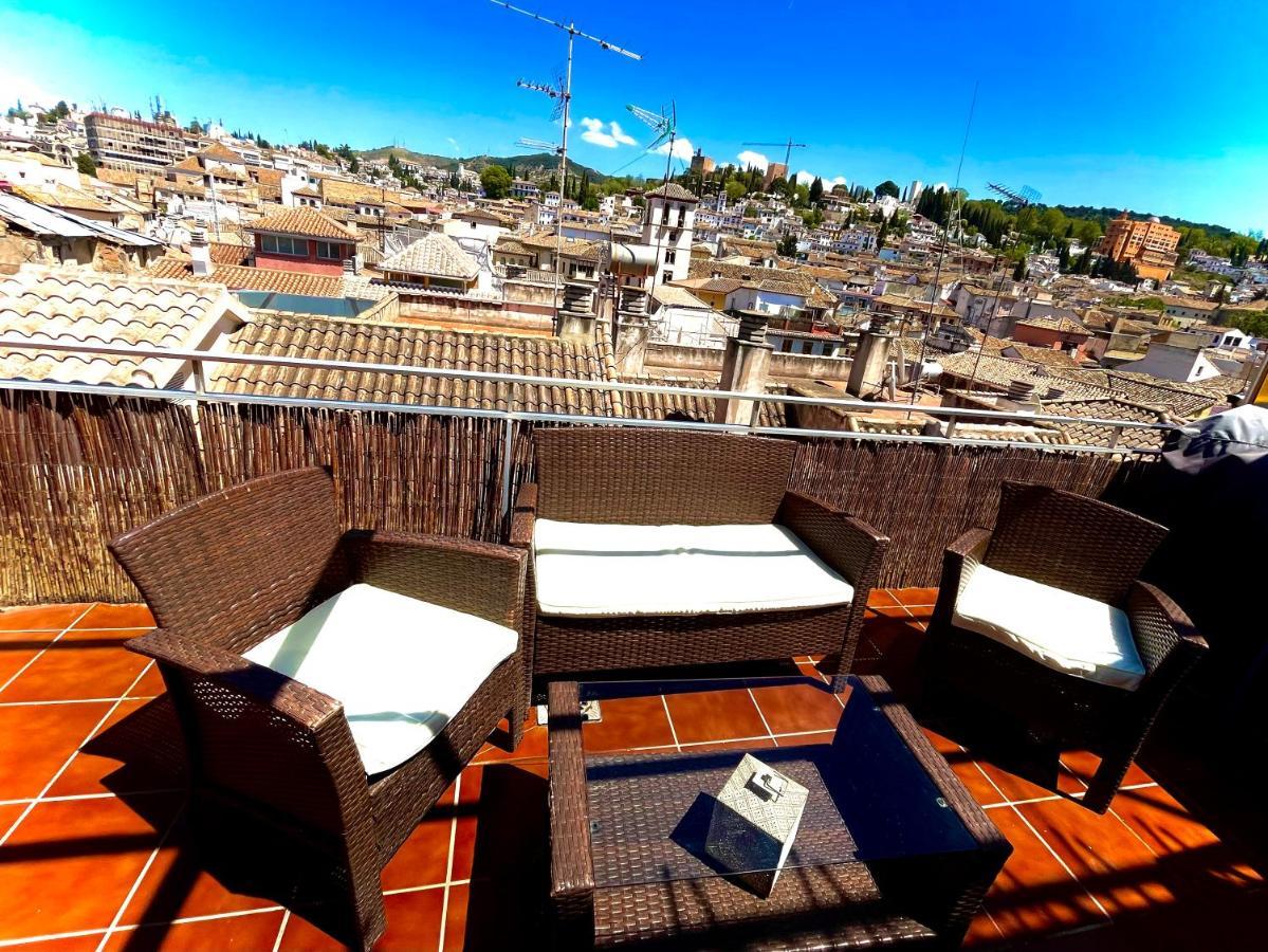 Atico Espectacular En Pleno Centro Apartment Granada Luaran gambar